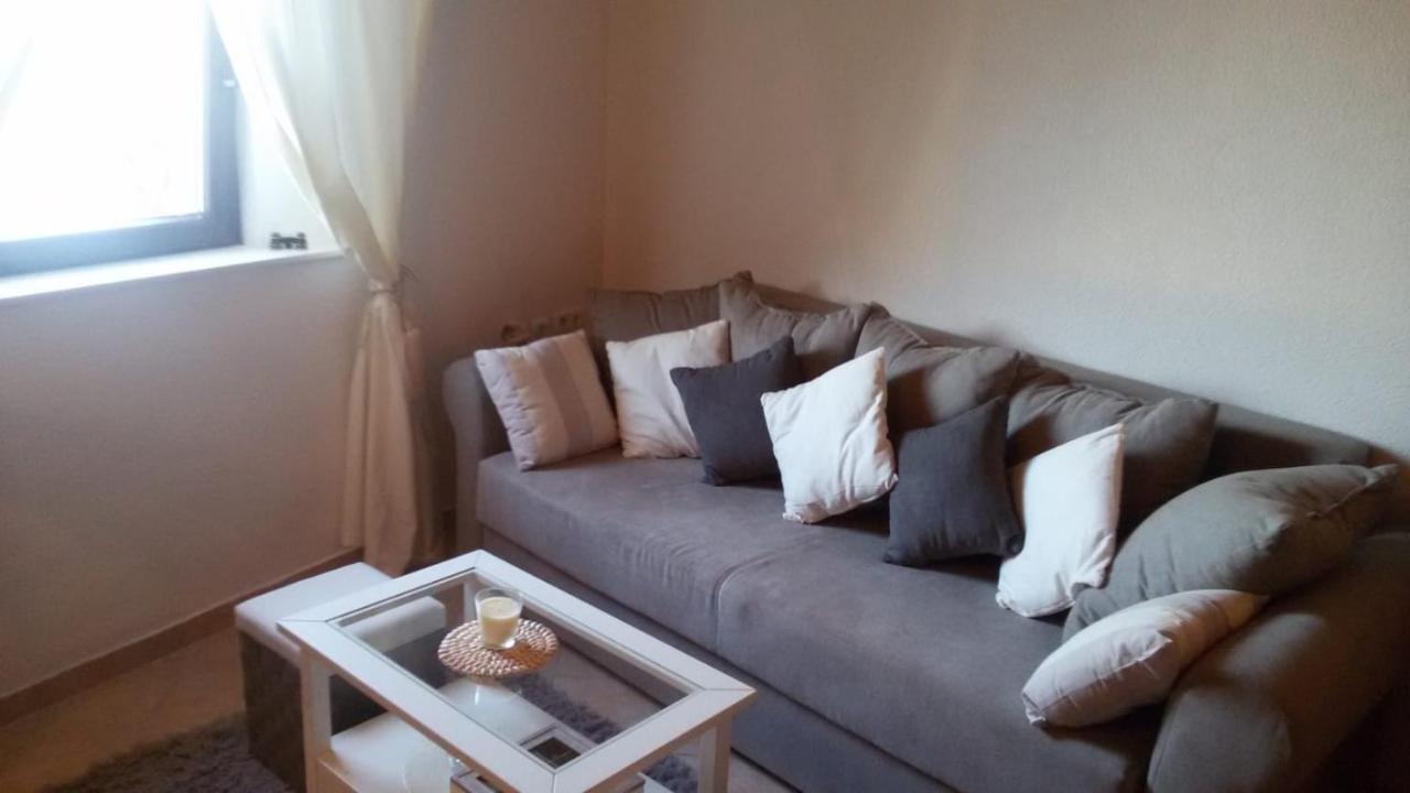 Beachfront House Sea La Vie Kastela Luaran gambar